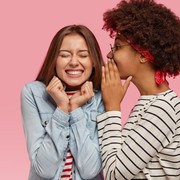 5 Zodiak yang Cocok Dijadikan Teman Curhat, Semua Aibmu Dijamin Nggak Akan Bocor