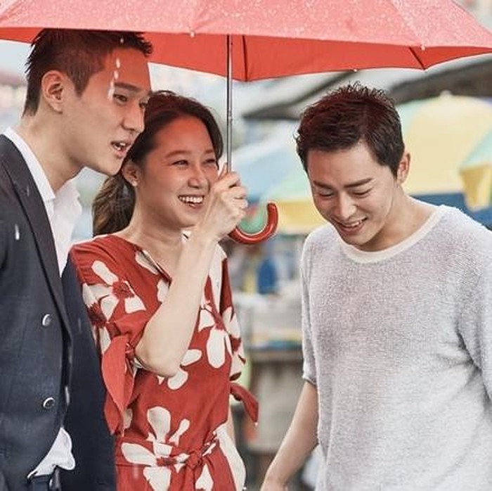 Jealousy Incarnate atau yang juga dikenal sebagai Don't Dare to Dream ini mengisahkan tentang hubungan antara pembaca berita cuaca bernama Pyo Na Ri (Gong Hyo Jin) yang diam-diam memendam perasaan suka pada seniornya yang berprofesi sebagai pembaca berita atau news anchor bernama Lee Hwa Shin (Jo Jung Suk). Jealousy Incarnate atau yang juga dikenal sebagai Don't Dare to Dream ini mengisahkan tentang hubungan antara pembaca berita cuaca bernama Pyo Na Ri (Gong Hyo Jin) yang diam-diam memendam perasaan suka pada seniornya yang berprofesi sebagai pembaca berita atau news anchor bernama Lee Hwa Shin (Jo Jung Suk).