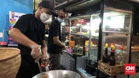 Nasi Goreng Pedas Racikan Tangan Dingin Eks Pegawai KPK