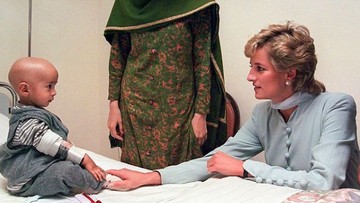 PANGERAN CHARLES EMOSI DI RUMAH PUTRI DIANA