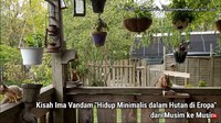 <p>Rumah Ima dan suaminya itu memang berdiri di tengah hutan dan dikelilingi pepohonan. Oleh karena itu, tak heran jika ada beberapa hewan liar yang bertamu ke hunian mereka. (Foto: YouTube: Ima Vandam Channel)</p>
