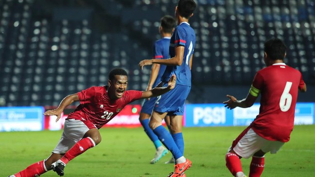 Sedikitnya muncul tiga bintang baru di Timnas Indonesia arahan Shin Tae Yong seusai menyingkirkan Taiwan pada playoff Kualifikasi Piala Asia 2023.