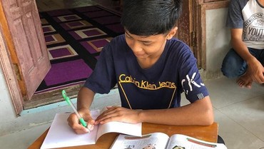 Anak SMP Bercita-cita Jadi Kurir, Alasannya Bikin Sedih dan Haru