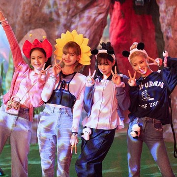 img-title BLACKPINK Tidak Akan Menerima Hadiah Fans Lagi, Ada Alasan Mulia di Baliknya!