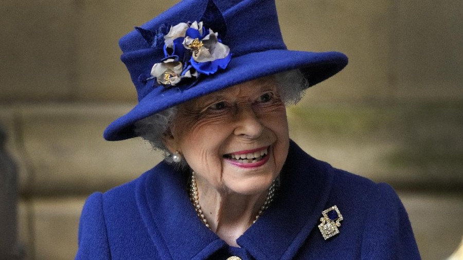 Britain's Queen Elizabeth II, followed by Britain's Princess Anne, right, arrives to attend a Service of Thanksgiving to mark the Centenary of the Royal British Legion at Westminster Abbey, in London, Tuesday, Oct. 12, 2021. (Arthur Edwards/Pool Photo via AP)