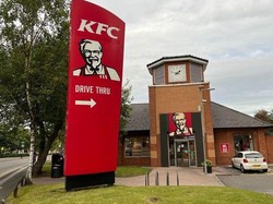 Kelamaan Makan KFC di Resto, Pasangan Ini Kaget Didenda Rp 1,9 Juta