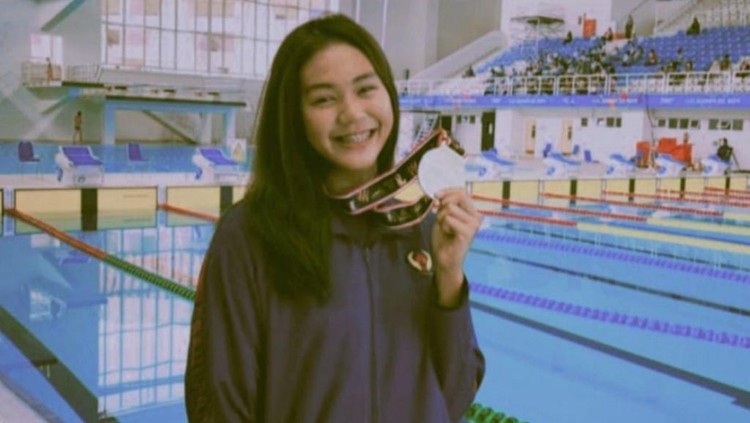 Dheya Nazhira (17) atlet selam peraih medali emas PON XX Papua 2021 asal Kabupaten Ciamis. Dheya Nazhira (17) atlet selam peraih medali emas PON XX Papua 2021 asal Kabupaten Ciamis.
