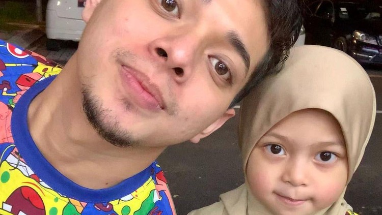 Faris dan anaknya, Rania