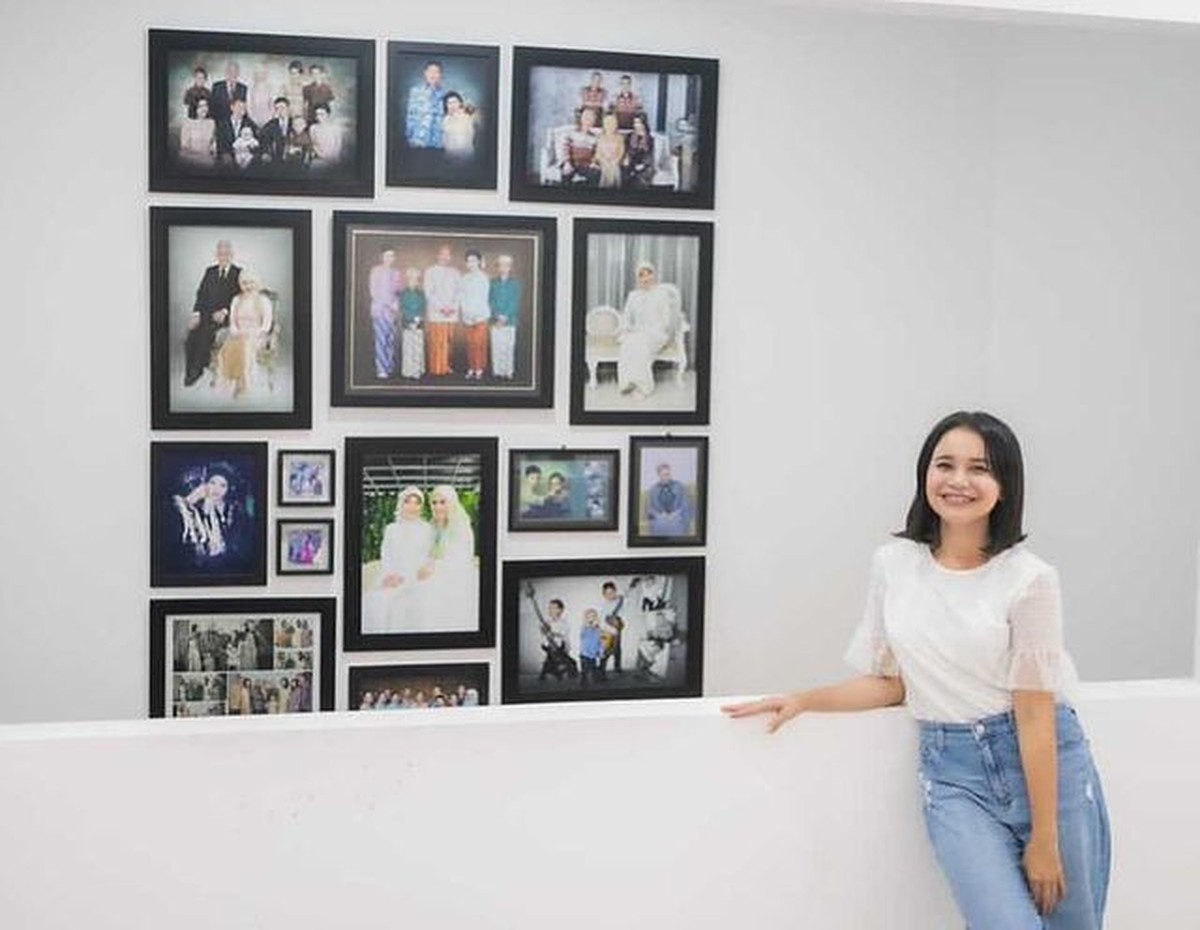 Rossa membuat rumah mewah baru untuk kedua orangtuanya ditaksir seharga Rp20 miliar&period; Yuk intip sudut rumah baru Rossa&excl;