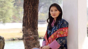 KISAH CINTA RAJA DAN RATU BHUTAN BAK DONGENG