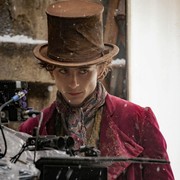 Ini Gaya Unik Timothee Chalamet Saat Memakai Kostum, Siap Perankan Willy Wonka di Film Terbaru!