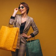Selain Taurus, 6 Zodiak Ini Juga Pemuja Barang Mahal, Nggak Sangka si Cuek Aquarius Juga Masuk!