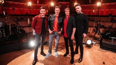 img-title Dear Westlifer, Siap-siap Westlife Bakal Beri Kejutan nih!
