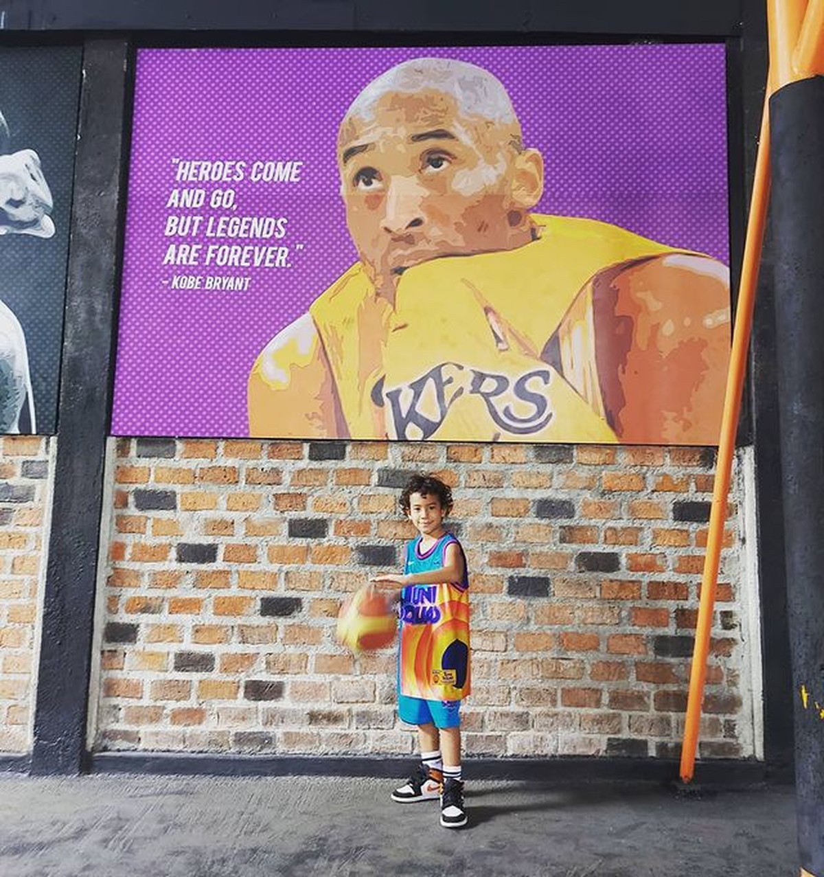 Wanda Hamidah memiliki seorang putra dengan mantan suaminya&comma; Daniel Patrick yang bernama Malakai&period; Yuk intip potretnya&excl;