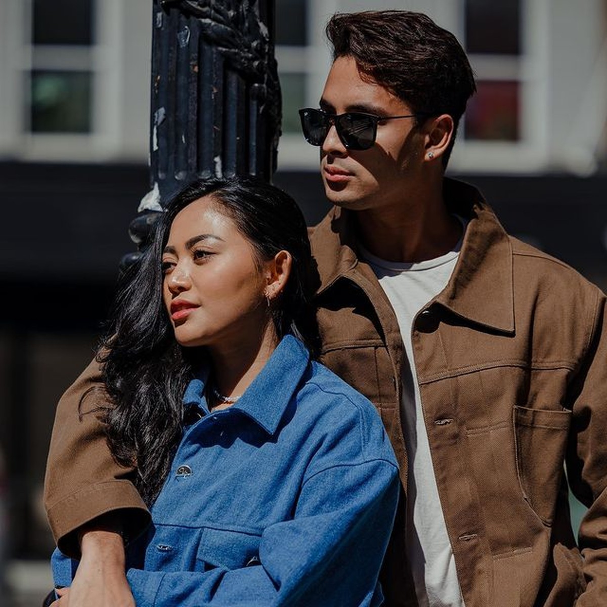 Rachel Vennya dan Salim Nauderer sedang jadi sorotan publik usai dikabarkan kabur dan sekamar saat karantina&period; Yuk intip&excl;