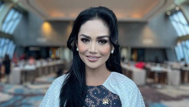 img-title Konser di Singapura Berjalan Lancar, Kris Dayanti Ucap Syukur