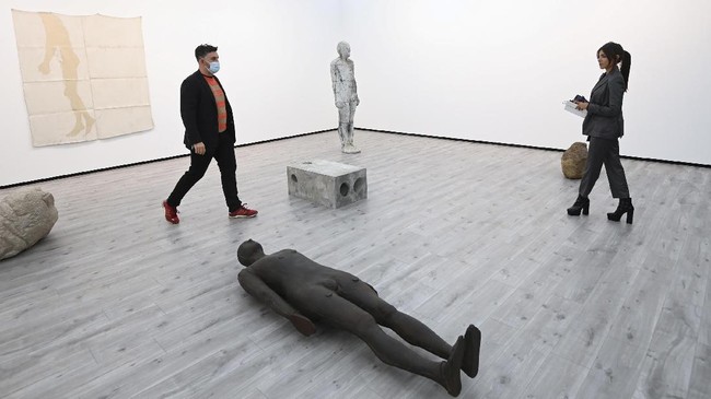 FOTO: Deret Karya Seni Masyhur di Frieze Art Fair London