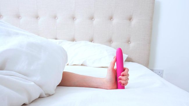 Tak cuma mainan saja yang harus punya pedoman keselamatan penggunaan, tapi sex toys juga harus punya pedoman keselamatan.