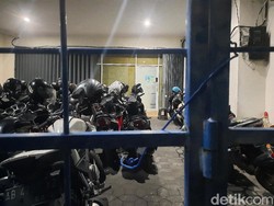 Pinjol Ilegal di Sleman Digerebek, Lokasi Kantor Dijaga Polisi