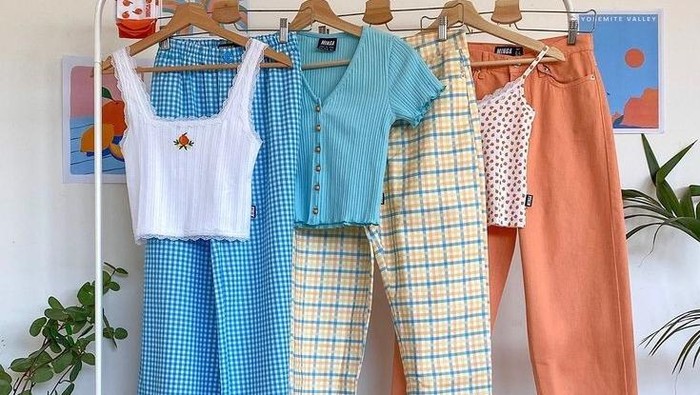 Ingin Baju Favorit Kamu Awet? Simak Kiat-kiat Merawat Pakaian Berikut!