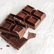 Efek Samping Terlalu Banyak Makan Cokelat Bagi Kesehatan, Kamu Sudah Tahu?