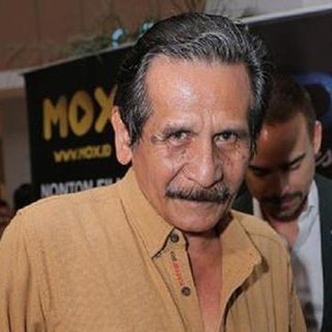 7 Potret Piet Pagau Aktor Senior yang Jadi Sorotan Usai Pengakuan Anak