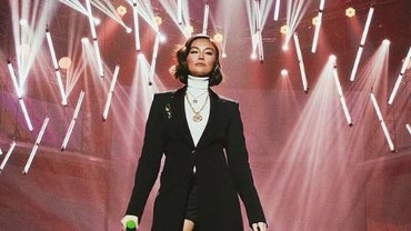 Agnez Mo Dihadiahi Jason Derulo Jam Berlian, Harganya Fantastis