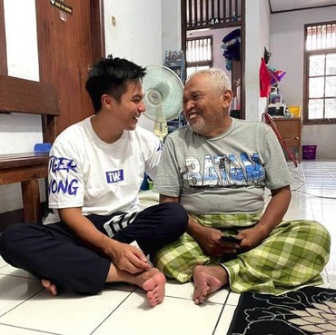 Kakek Suhud Banjir Simpati Publik, Tetangga: Dia Terkenalnya Papa DJ