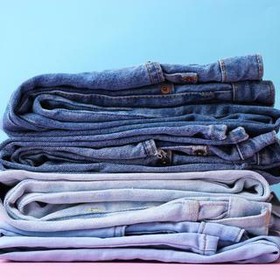 Sulap Celana Jeans Bekas Kamu Menjadi Barang yang Berguna, Nggak Nyangka Bisa Jadi Tas Juga!