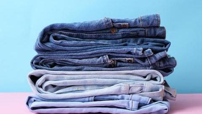 Sulap Celana Jeans Bekas Kamu Menjadi Barang yang Berguna, Nggak Nyangka Bisa Jadi Tas Juga!