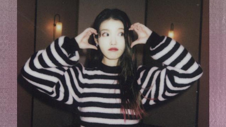 IU akan comeback dengan single digital Strawberry Moon.