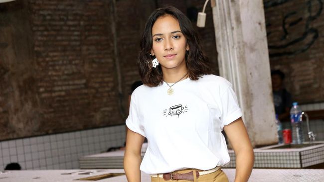 Nadine Alexandra, Puteri Indonesia 2010 mengubah cara hidupnya agar lebih ramah lingkungan. Berikut sarannya.