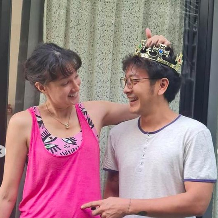 <p>Kakak Marcel dan Mischa Chandrawinata ini mengumumkan kehamilan anak pertamanya ketika merayakan ulang tahun Dimas Anggara, Bunda.(Foto: Instagram @dimsanggara)</p>