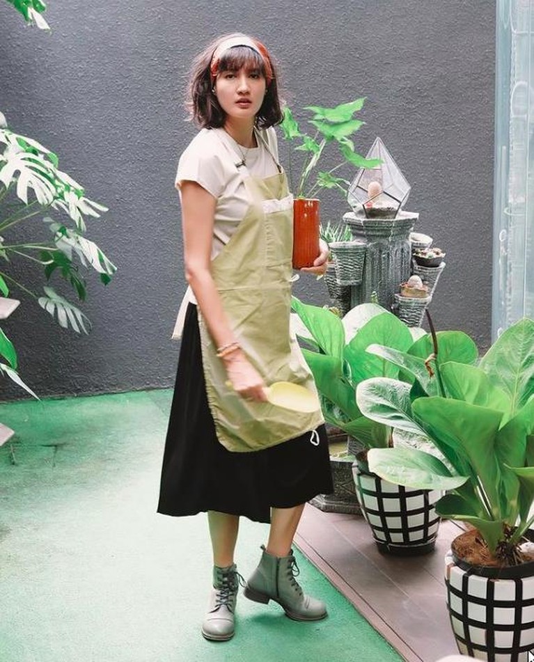 Nadine Chandrawinata Nadine Chandrawinata