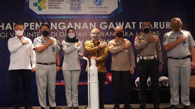 Dalam rangka memberikan pertolongan pertama korban kecelakaan lalu lintas (laka) dan menekan angka fatalitas