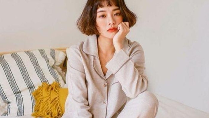 3 Alasan Mengapa Kamu Perlu Pakai Piyama Saat Tidur di Malam Hari