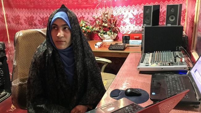 100 Hari Taliban Kuasai Afghanistan, Perempuan Makin Dinistakan Perempuan Afghanistan semakin dinistakan di era Taliban berkuasa selama 100 hari.