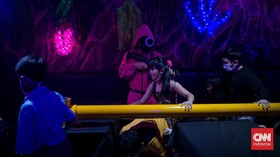 FOTO: Keseruan Makan Sambil Main Squid Game di Jakarta