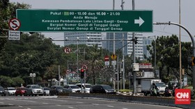 Ganjil Genap di 13 Ruas Jalan DKI Mulai Berlaku Hari Ini