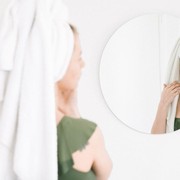 5 Mitos dalam Dunia Skincare yang Sering Ditemui, Jangan Dipercaya Lagi Ya!