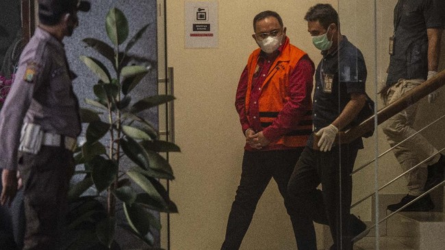 Eliza diperiksa di gedung Merah Putih KPK, pada Selasa (7/12), dalam lanjutan perkara Dodi Alex yang menjadi tersangka kasus dugaan korupsi di Musi Banyuasin.