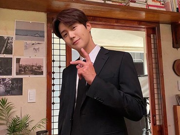 img-title Kim Seon Ho Bakal Jadi Cameo di Drama Korea Baru IU dan Park Bo Gum