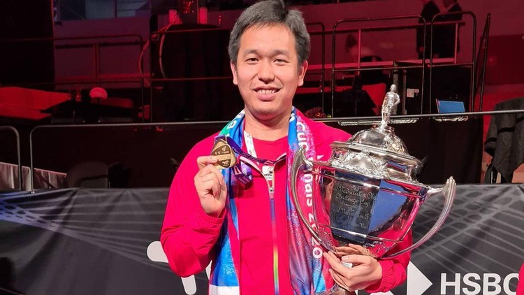 Hendra Setiawan Hendra Setiawan