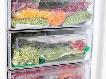 8 Makanan dan Minuman yang Tak Boleh Disimpan di Freezer, Bikin Penyakit Bun