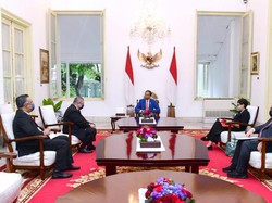 Presiden Jokowi Terima Kunjungan Menlu Malaysia, Ini yang Dibahas
