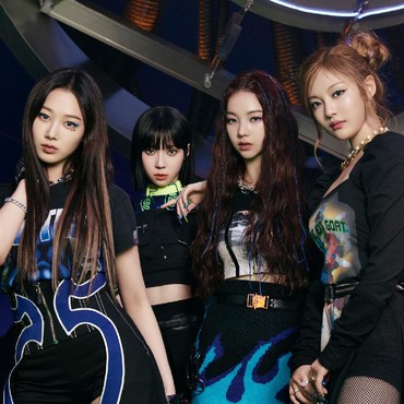 Keren Banget, aespa Raih 4 Kemenangan lewat Lagu 'Savage'
