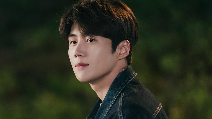 Kim Seon Ho Terserang Rumor Tak Menyenangkan, 3 Alasan Ini Tunjukkan Sosoknya sebagai 'Good Boy'