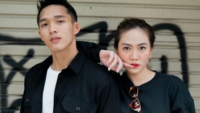 Manisnya Kisah Cinta Jonatan Christie dan Shanju eks JKT48, Bukti Virgo dan Cancer Pasangan yang Sempurna?