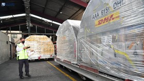 Baru Tiba, 2,5 Juta Vaksin Pfizer Langsung Didistribusi