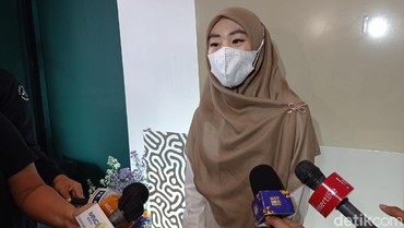 img-title Unfollow Ibunda Alvin Faiz, Larissa Chou: Komunikasi Ditutup dari Aku